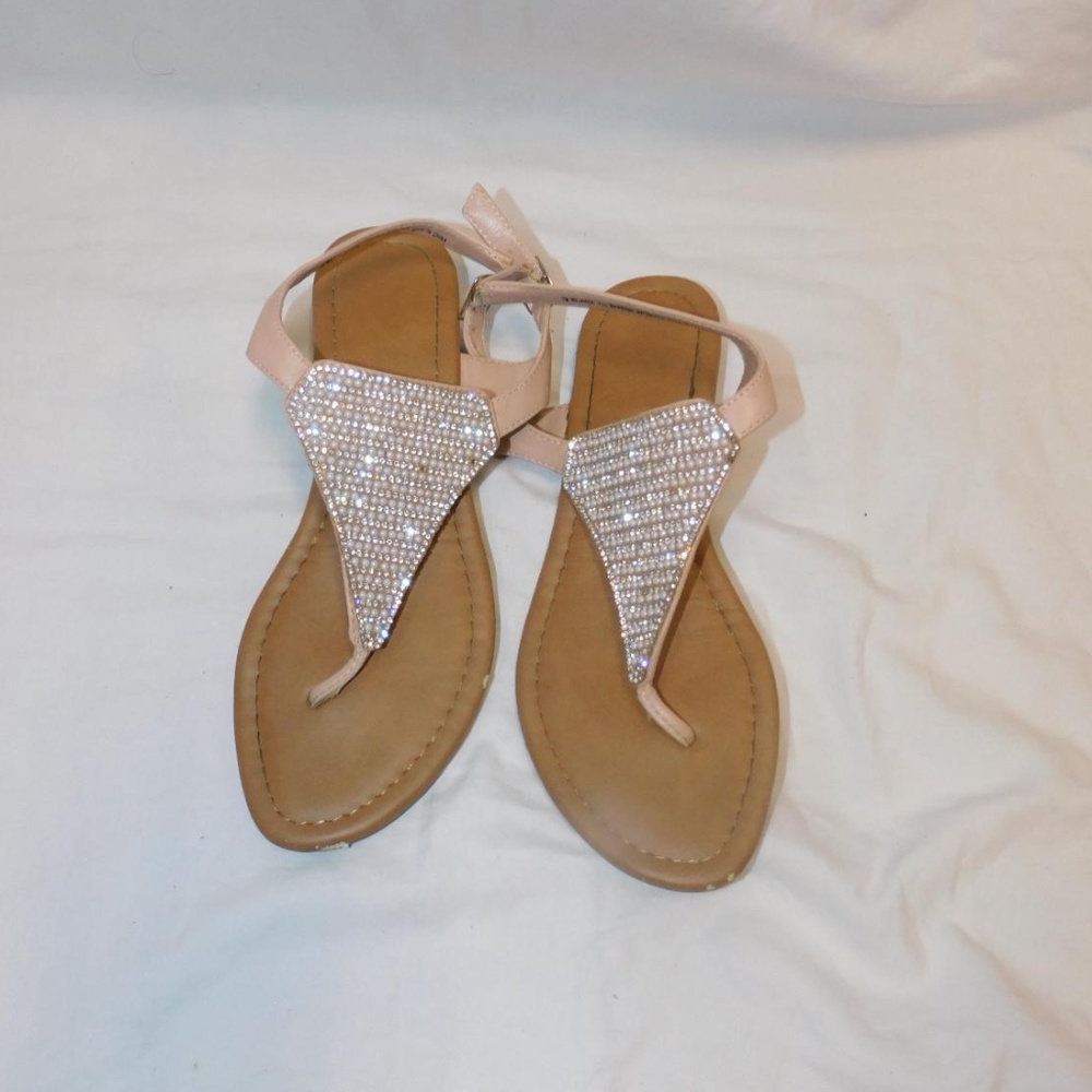 Madeline Silver Glitter Flip-Flops (Size 7 Women's)